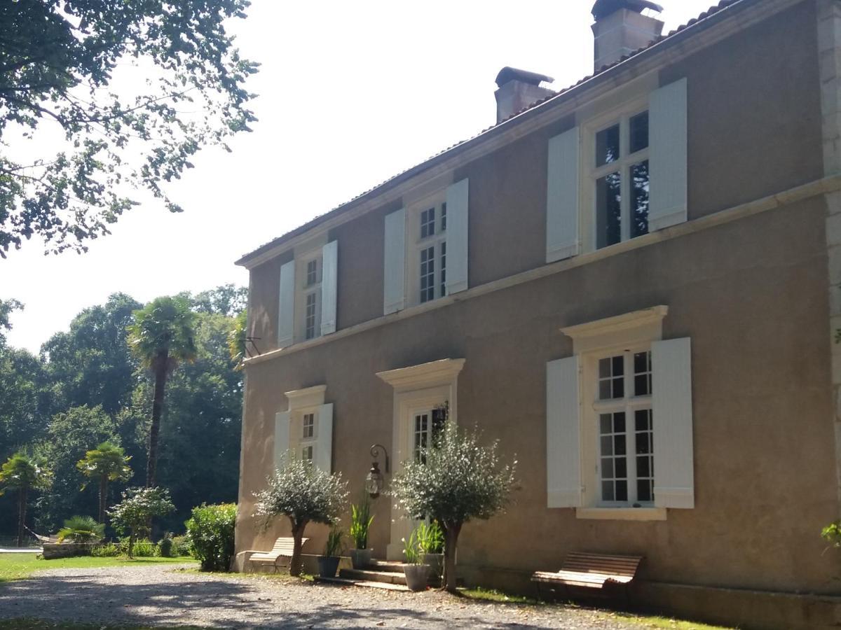 Chateau Saint Martin B&B Pouillon Dış mekan fotoğraf